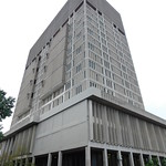 Massachusetts, Middlesex County Courthouse.png