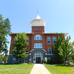 Washington, Douglas County Courthouse.png