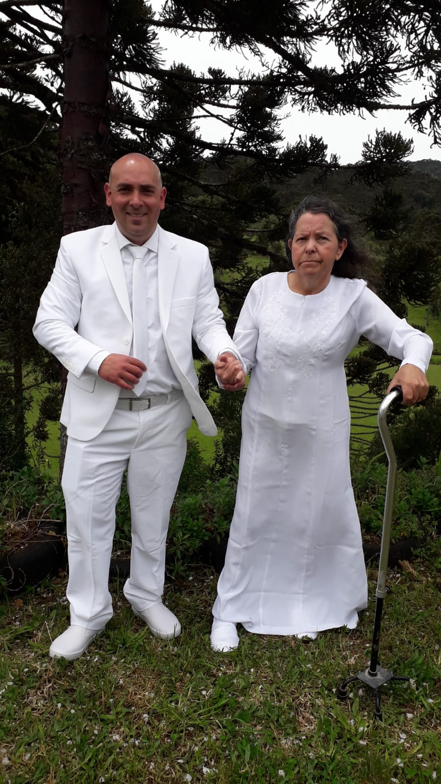 François Yvytu Tataendy e sua mãe Ivonete de Souza Nunes